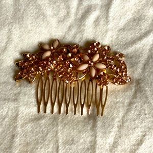 Jewelled hair piece